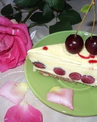 Торт-мороженое Вишневый сад