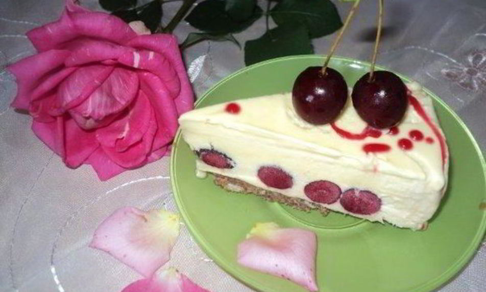 Рецепт торта-мороженого вишневого сад