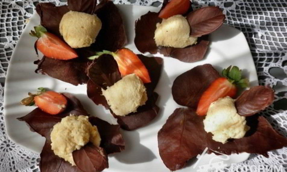 Рецепт грушевого мусса ны шоколадных листьяха