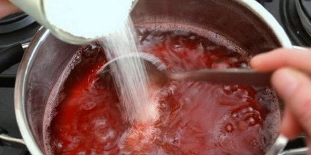 клюквенный мусс