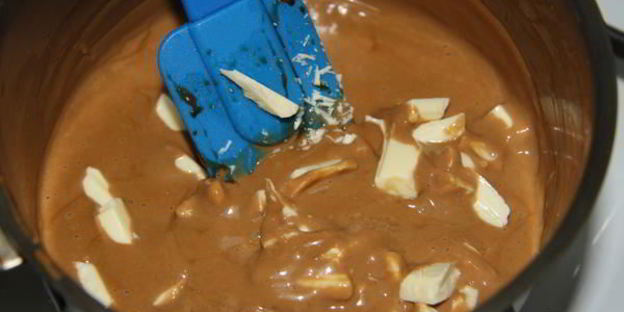 кофейный крем-мусс с белым шоколадом