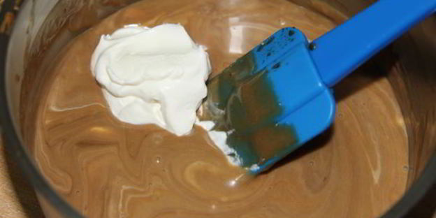 кофейный крем-мусс с белым шоколадом