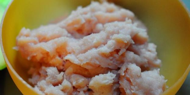 куриный мусс с соусом с добавлением мадеры