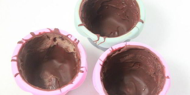 мусс из клементинов в шоколадном стаканчике