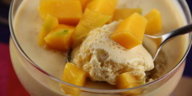 мусс из манго со сгущенкой