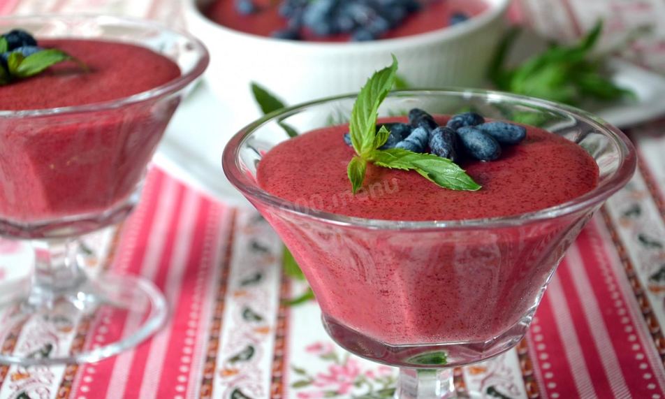 Рецепт мусса из жимолости