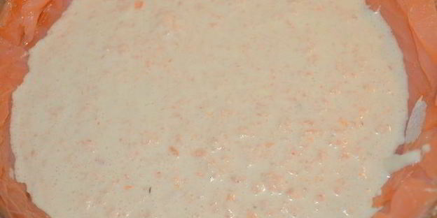 праздничный цукотто из форели с нежнейшим креветочным муссом, огурцом и сливочным кремом