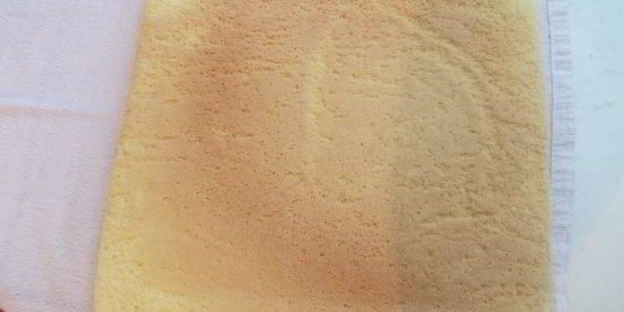 рулет с клубничным муссом