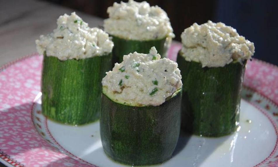 Рецепт цукини, фаршированные муссом из артишоков