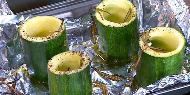 цукини, фаршированные муссом из артишоков