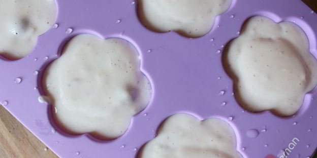 творожный мусс с ягодами и злаками