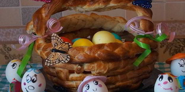 ароматный пасхальный венок