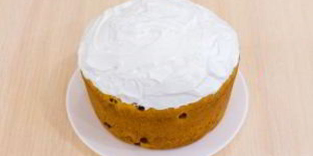 кулич на ряженке