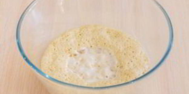 кулич на ряженке