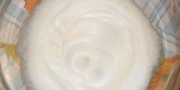 кулич с изюмом и апельсиновой цедрой