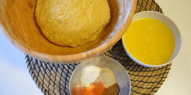 куличи с шафраном