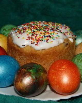 Монастырский кулич с миндалем