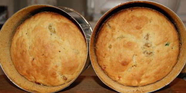 монастырский кулич с миндалем