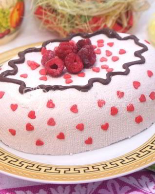 Пасха малиновая