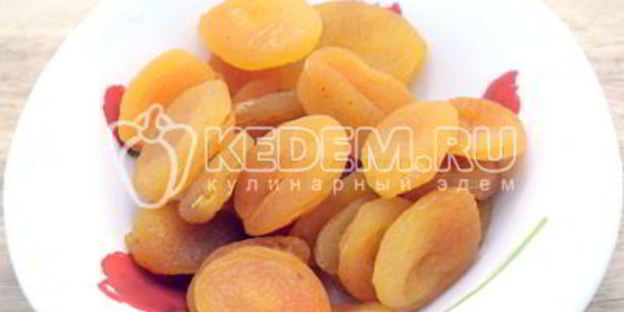 пасхальные булочки с курагой