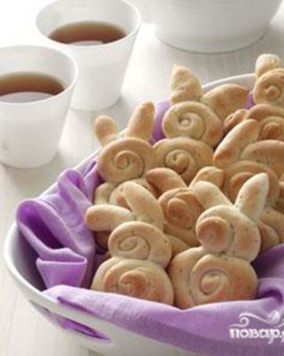 Пасхальные рогалики в форме овечки и зайки