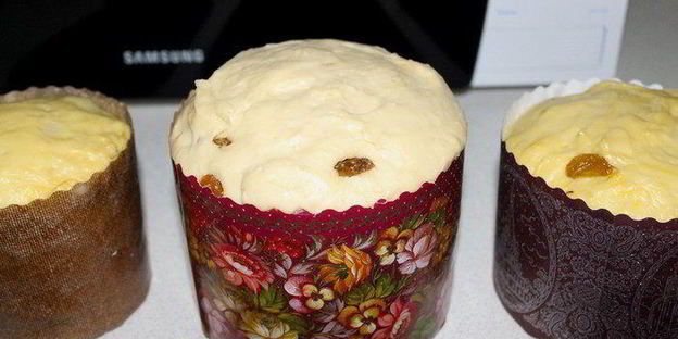 шафрановый кулич