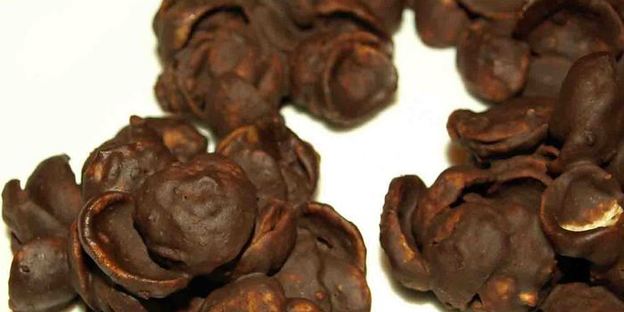 песочные шоколадные розы