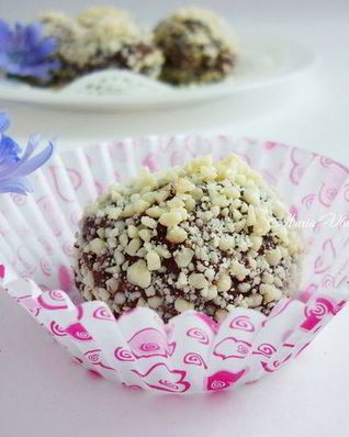 Шоколадные трюфели с малиной, белым вином и белым шоколадом