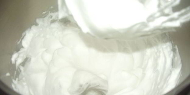 кофейное суфле с шоколадом и орехом