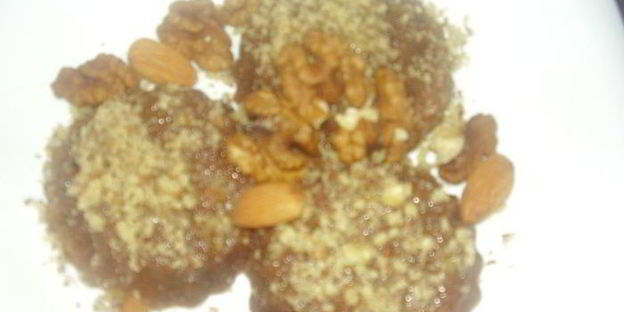 кофейное суфле с шоколадом и орехом