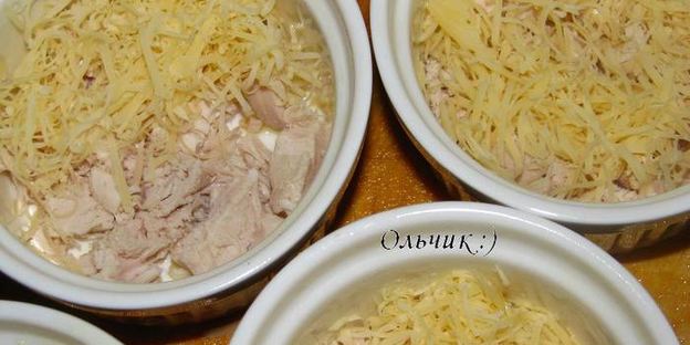 нежное овощное суфле с курицей и сыром