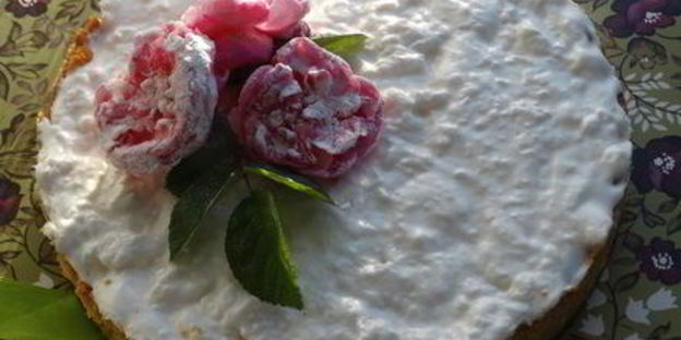 торт-суфле цветочное облако