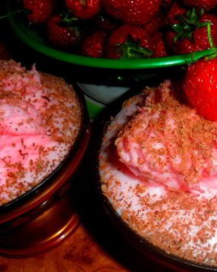 Желе с клубничным суфле