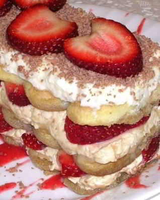 Клубничный тирамису для двоих