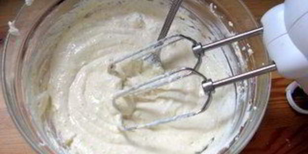 тирамису без яиц, с рикоттой и клубникой