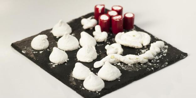 маршмеллоу в малиновой глазировке