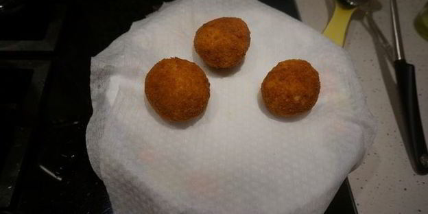 аранчини с моцареллой и грибами