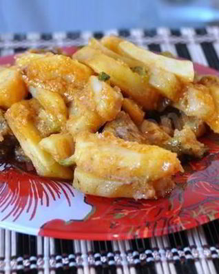 Азу из говядины с картошкой и солеными огурцами