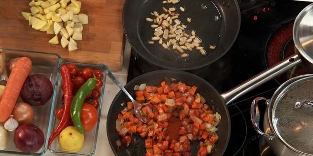 азу из говядины с соленой черемшой