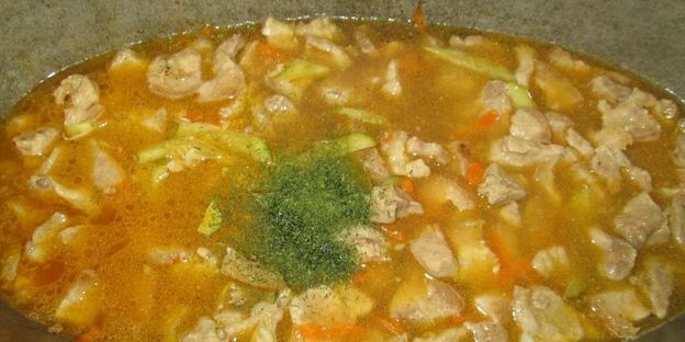 азу из свинины с солеными огурцами