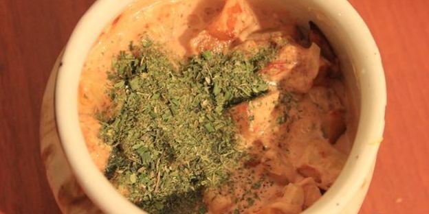 азу из свинины в горшочке