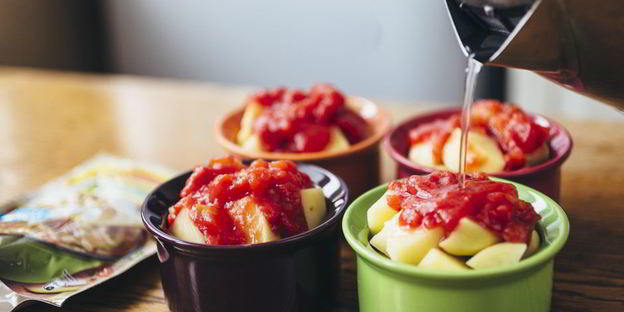 азу по-татарски в горшочках