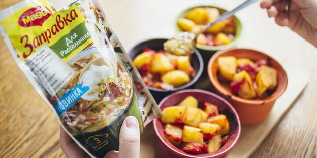 азу по-татарски в горшочках