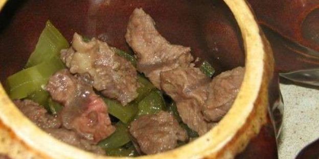 азу в горшочках