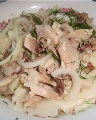 Бешбармак из курицы в мультиварке