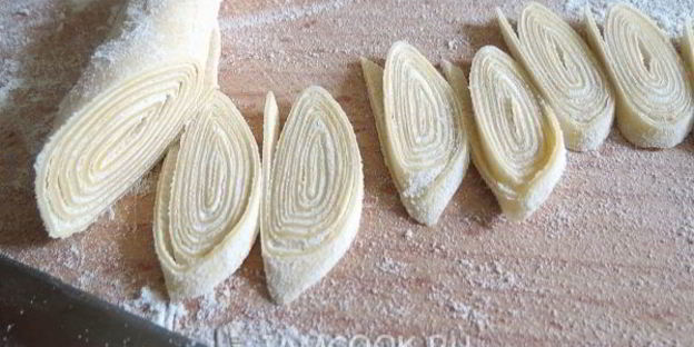 домашняя лапша двух видов