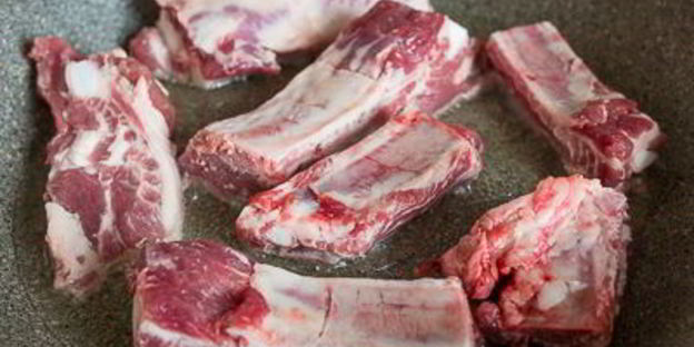 белорусская мачанка с ребрышками и драниками