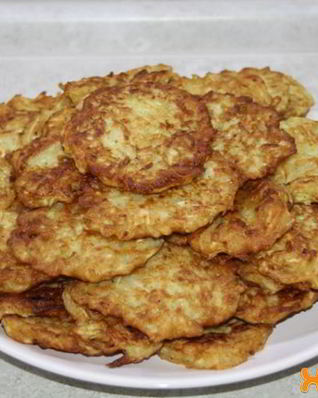 Драники из кабачков на сковороде