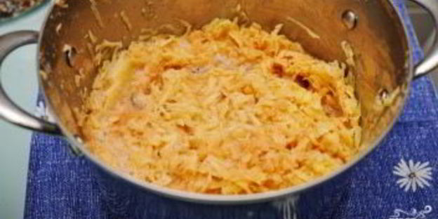 драники с грибным соусом