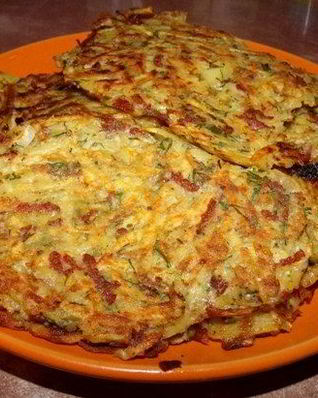 Драники с колбасой